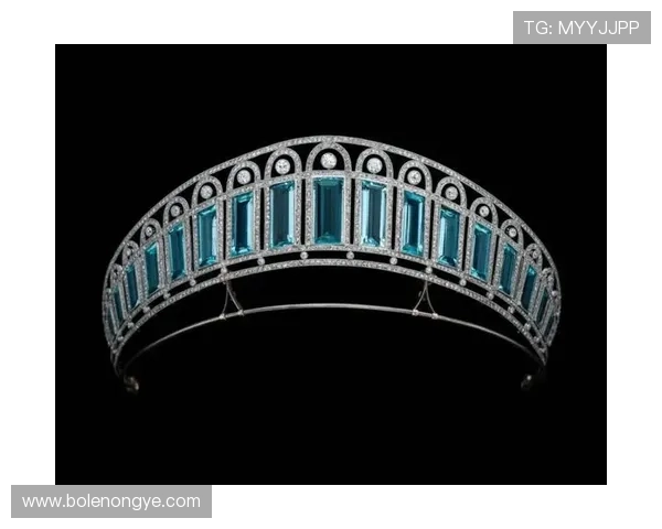 皇冠收藏指南，收藏皇室珠宝的价值与鉴赏技巧分享