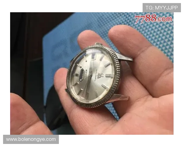 在皇冠手机官网上购买正品手表，享受专业售后服务保障